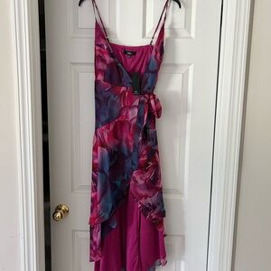 BRAND NEW dress with tags from Lulu’s. Woman’s size small.